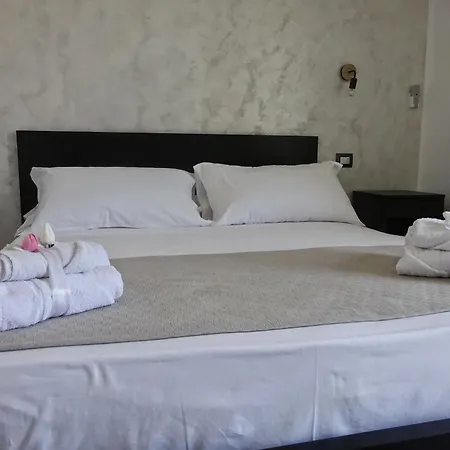 Favara Bed & Breakfast